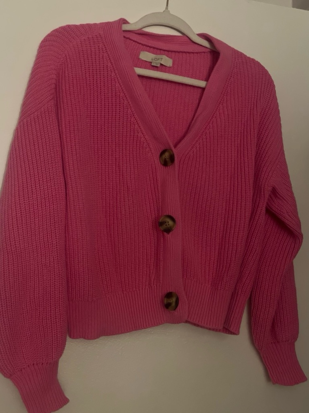 LOFT Pink Chunky Cropped V-Neck Button Cardigan Sweater